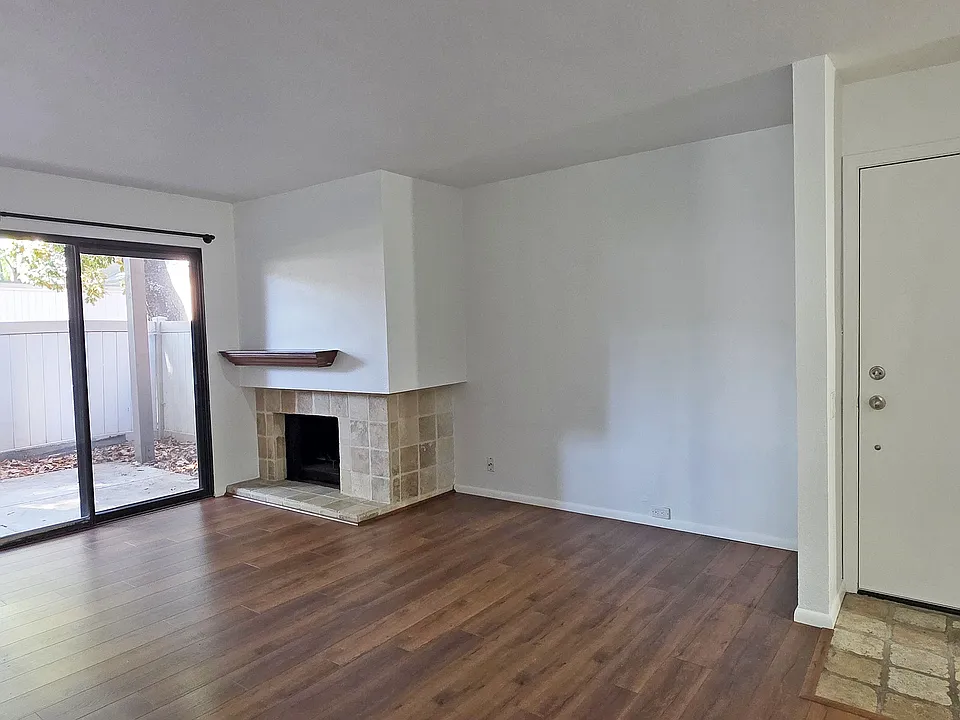 508 Woodside Oaks #3