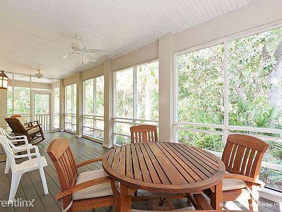 Spacious outdoor screened porch
