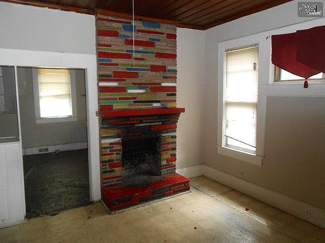 2nd image of 1134 Columbia College Dr