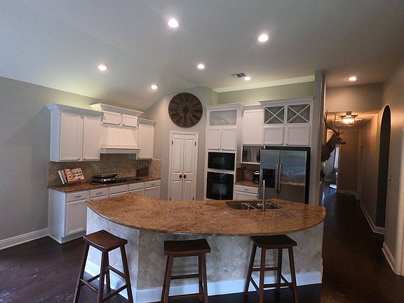 2nd image of 8738 Paseo Oaks