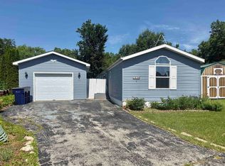 53 Lapidary Ln, Janesville, WI 53548