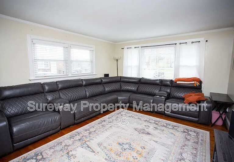 20 Coates St — Photo 5