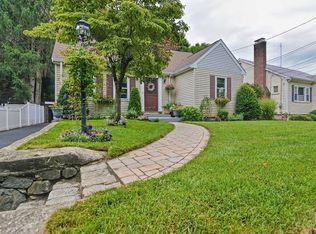 5 Bussell Rd, Medford, MA 02155