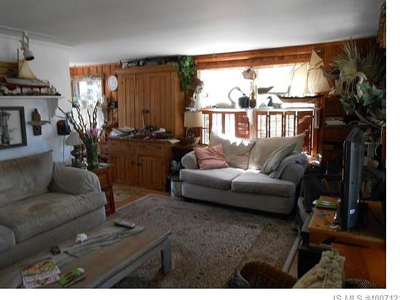 2nd image of 6105  E Long Beach Blvd