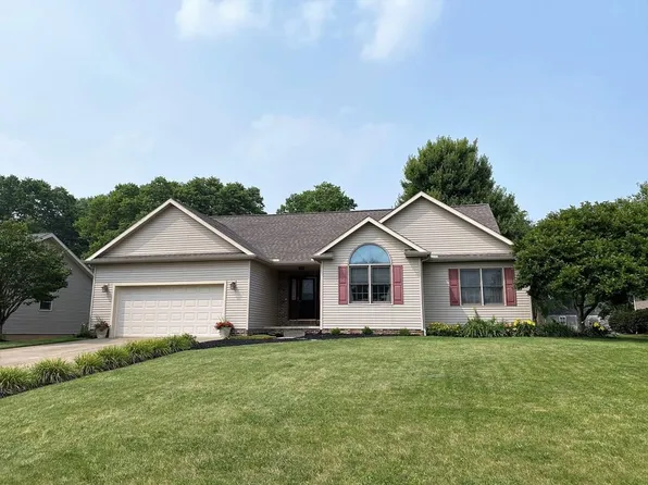 886 Golfview Dr, Chillicothe, OH 45601