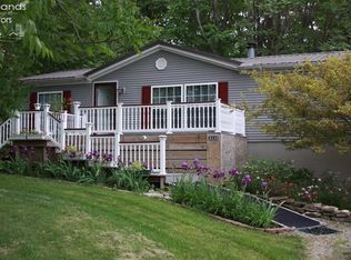 8232 E Harbor Rd, Marblehead, OH 43440