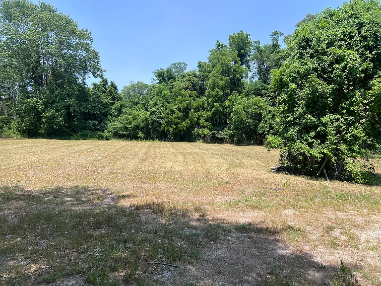 163 S New York Rd — Photo 16