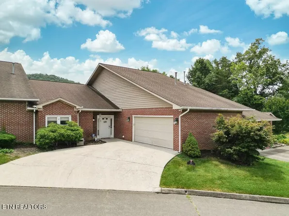 12 Rivers Ct, Oak Ridge, TN 37830