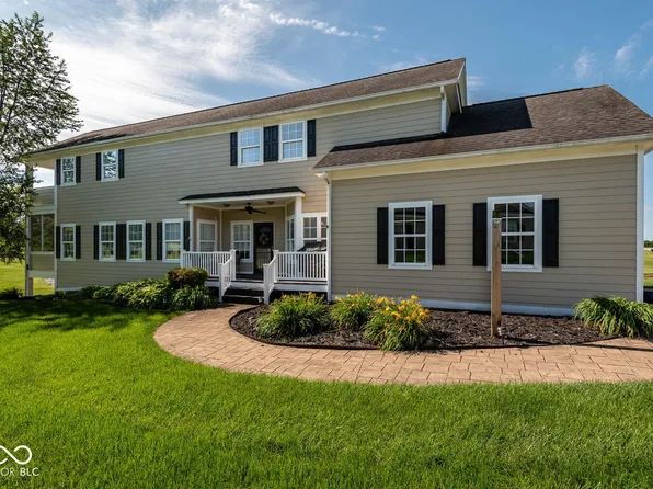 703 Crystal Ct, Bedford, IN 47421