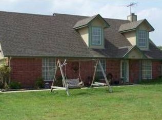 108 Longbranch Dr, Decatur, TX 76234