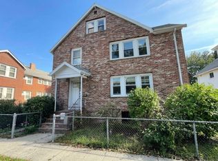 172 Faneuil St #1, Brighton, MA 02135
