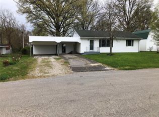303 S Marybell Ave, Perry, MO 63462