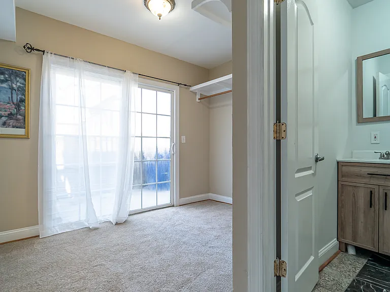 230 S Durham St — Photo 10