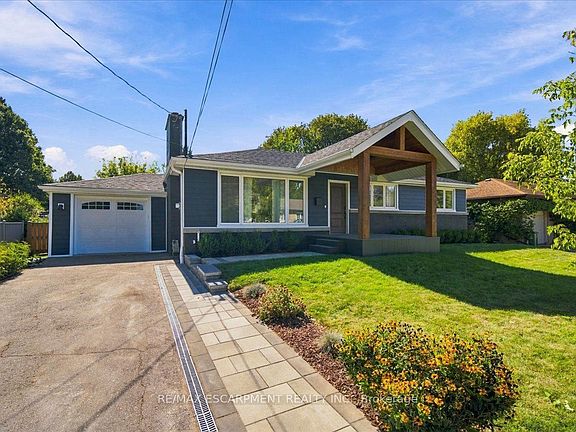 2nd image of 38 Enmore Ave
