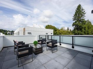 6338 King George Blvd #301, Surrey, BC