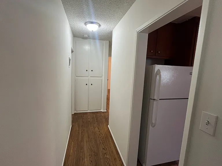 1959 Cedar Ave #1 — Photo 7