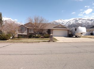 2020 E Cedar Bench Dr, South Weber, UT 84405