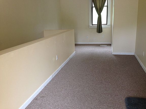 2nd image of 501 Old Fairmont Pike