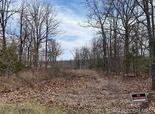346 Bumble Bee Dr, Linn Creek, MO 65052