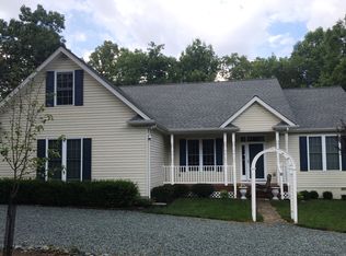 8 Xebec Rd, Palmyra, VA 22963