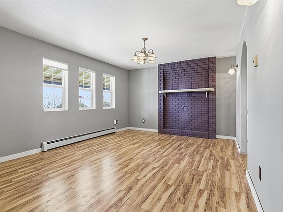 2nd image of 16216 2600th Rd