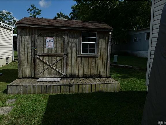 4th image of 100 Palace Dr
