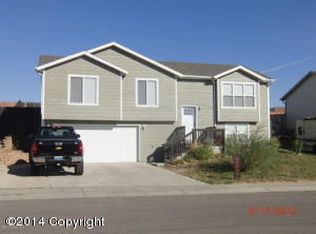 4303 Tanner Dr, Gillette, WY 82718