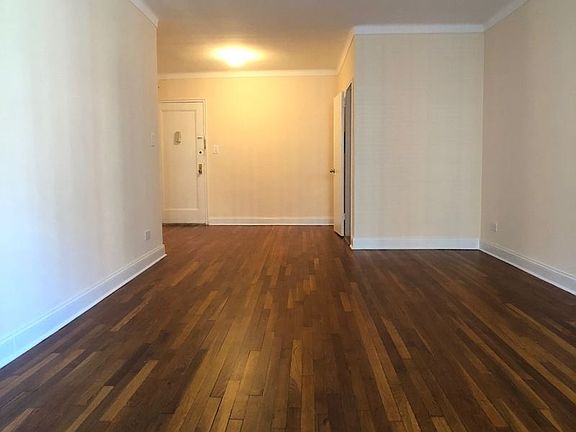 4th image of 11040 72nd Ave APT 2E