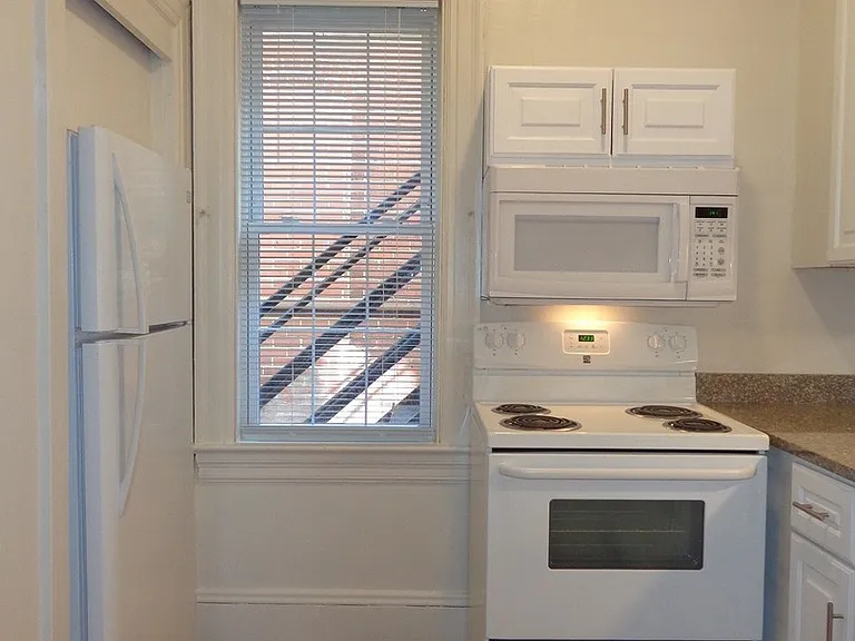 833 Westover Ave — Photo 7