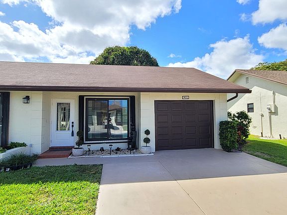 3rd image of 6209 Olivewood Cir