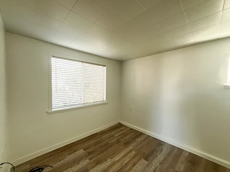 2916 Alder Ave — Photo 7
