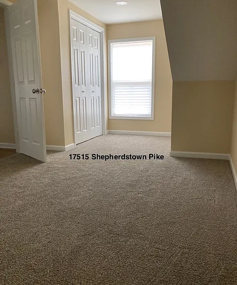Upstairs Bedroom 2