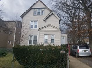 91 Hillyer St, Orange, NJ 07050