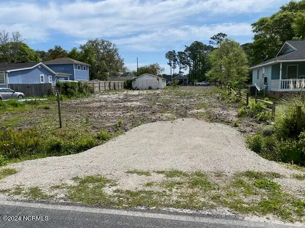 2704 Craven Street SW, Supply, NC 28462