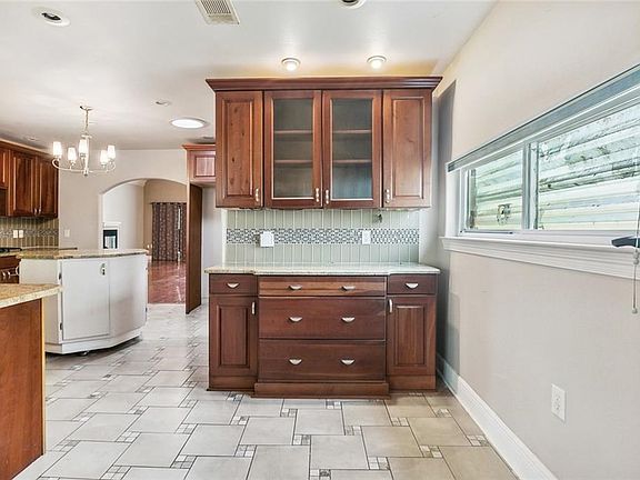 2nd image of 1741 8th St