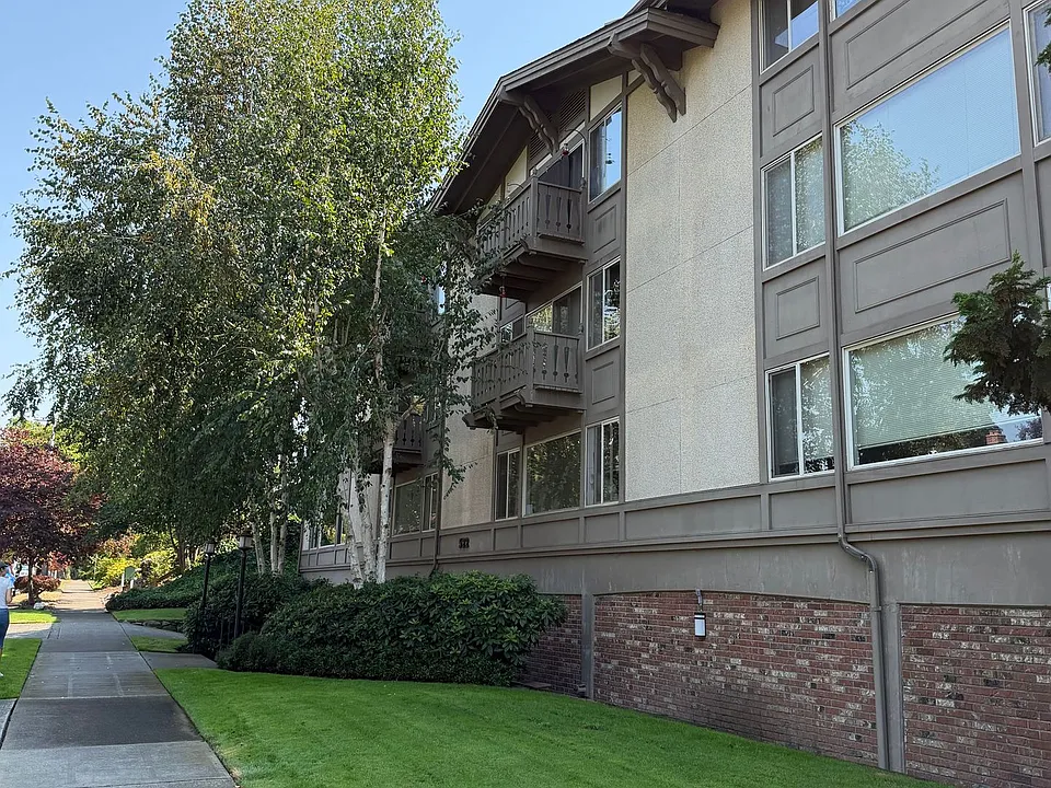 Fairmont Terrace