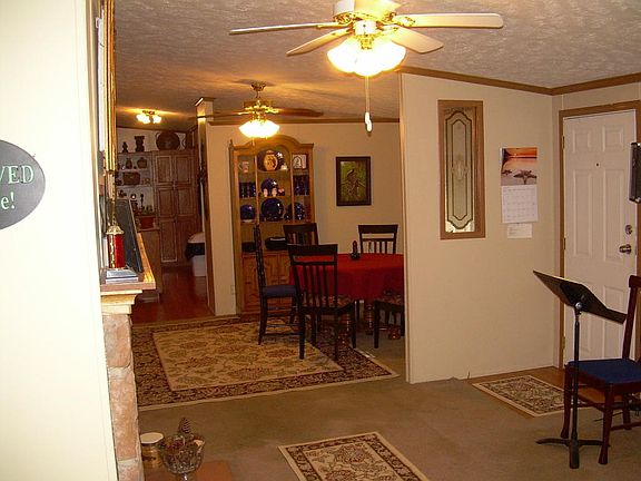 4th image of 187 Depew Dr