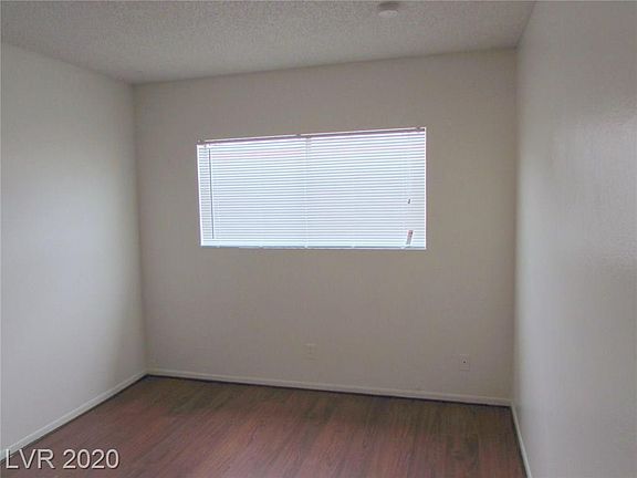 5th image of 4220 Stewart Ave APT 1