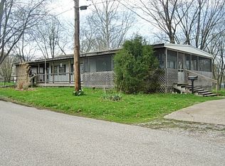 40 H St SW, Linton, IN 47441