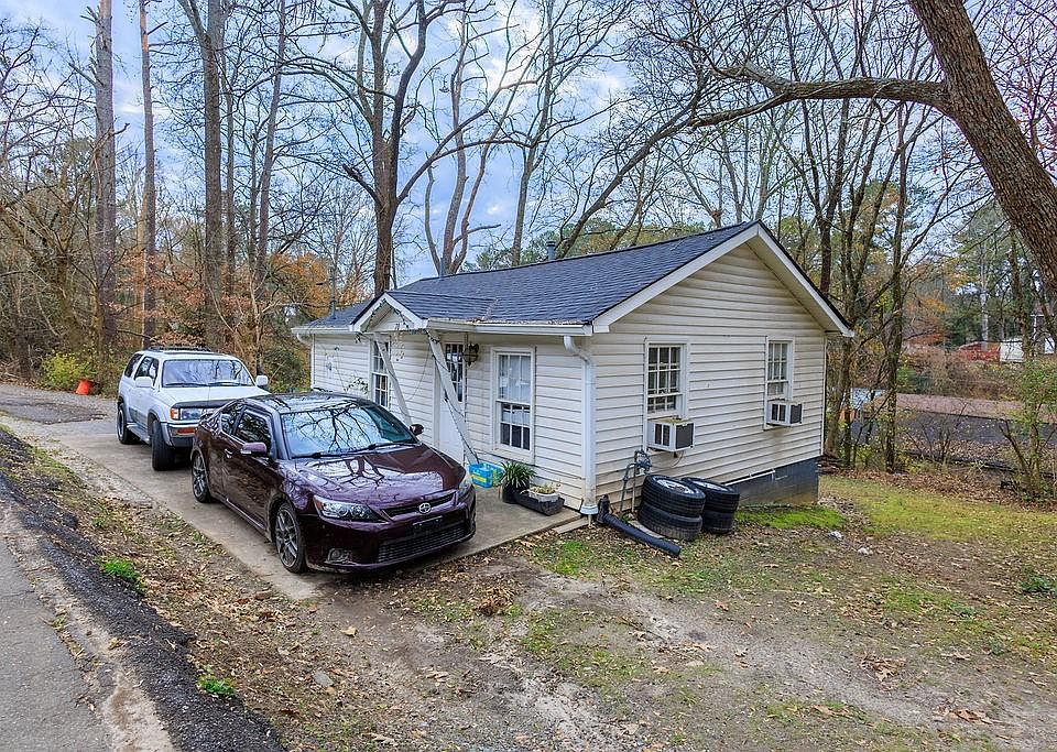 1st image of 100 Daisy Cir