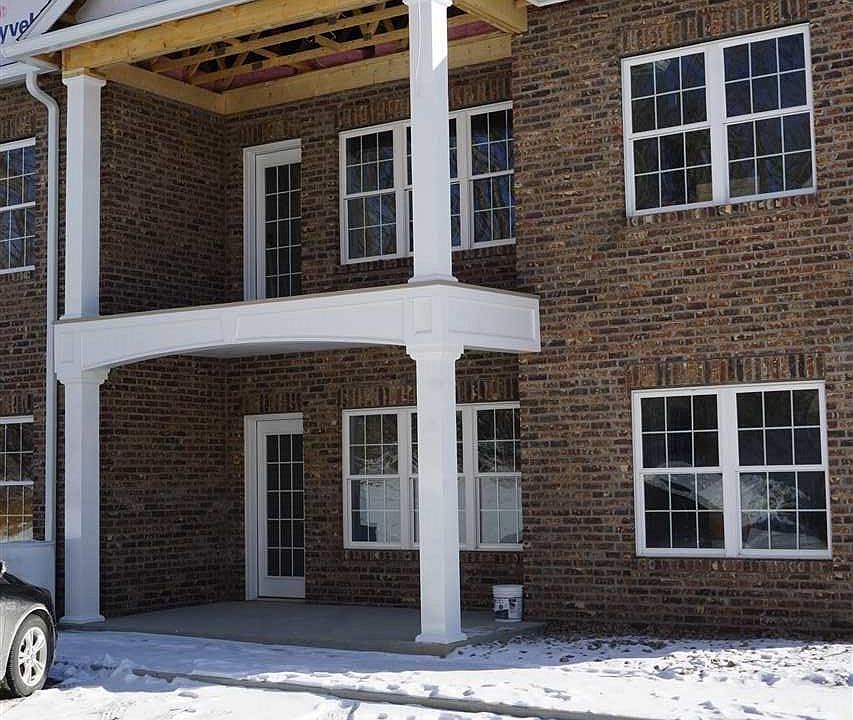 1st image of 407 Olympic Ln
