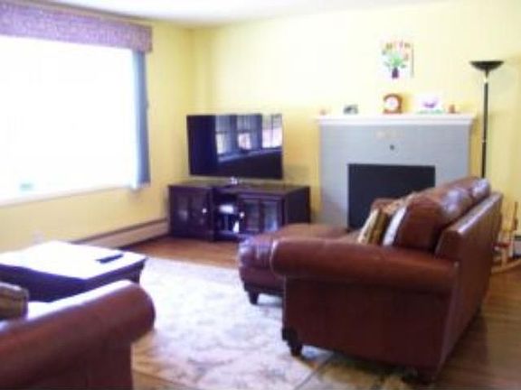 5th image of 1 Sanborn Dr