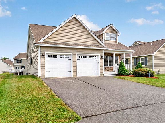 3rd image of 27 Leybridge Drive