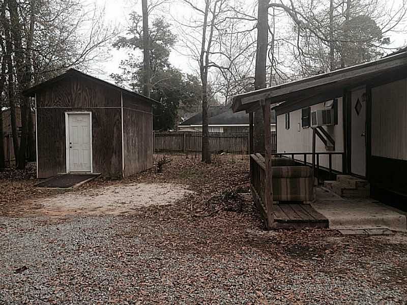 2nd image of 1504 Live Oak St