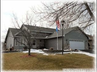 11021 N Eagle Lake Blvd, Osseo, MN 55369
