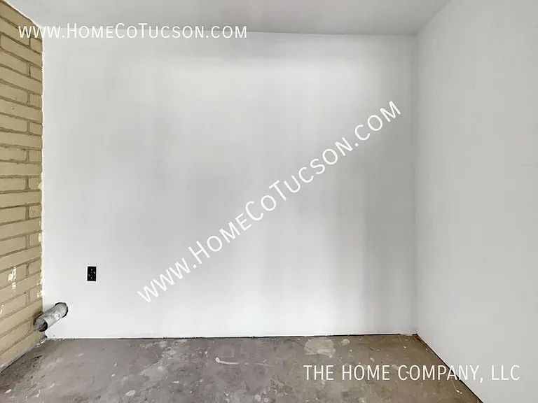 5950 S Liberty Ave — Photo 27