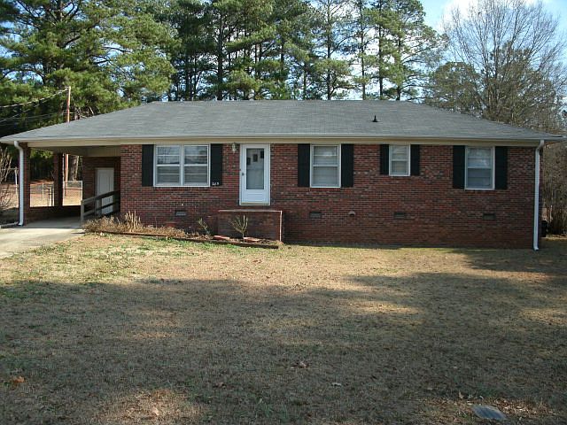 1st image of 205 Wisewood Cir