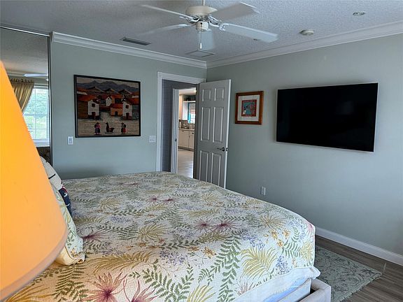 4th image of 10744 SW ELSINORE Drive