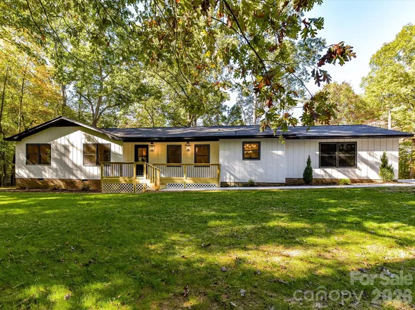 1614 Medlin Rd, Monroe, NC 28112