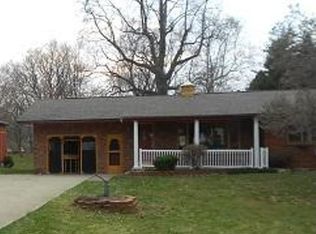 595 Benjamin St, Conneaut, OH 44030